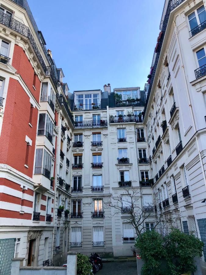 Rare Appartement D'Architecte En Haut De Montmartre Paris Eksteriør billede
