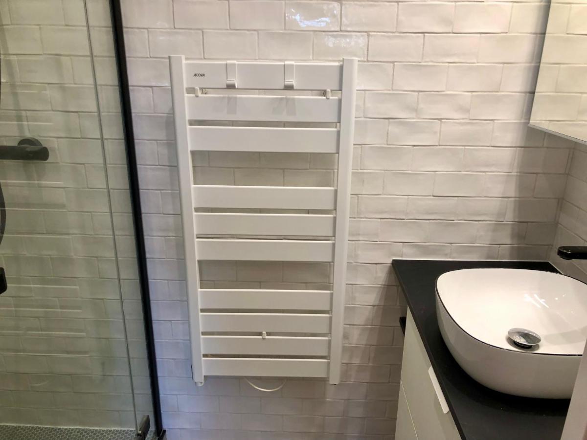 Rare Appartement D'Architecte En Haut De Montmartre Paris Eksteriør billede
